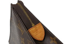 Load image into Gallery viewer, LOUIS VUITTON ルイヴィトン ポシェット トワレット 19 ポーチ M47544 モノグラムキャンバス ブラウン ゴールド金具 美品 中古 4b001778