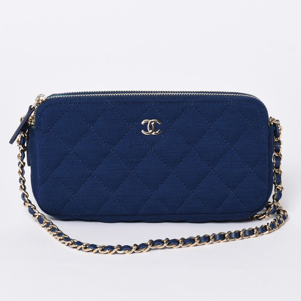 新品同様品 CHANEL シャネル チェーンウォレット 28番台 マトラッセ ココマーク ネイビーブルー ゴールド金具 中古 4a001627