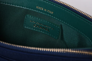 Like new item CHANEL Chanel chain wallet 28 series Matelasse Coco mark navy blue gold hardware used 4a001627