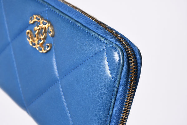 CHANEL シャネル ココマーク ラウンド長財布 30番台 マトラッセ ブルー レザー ゴールド金具 美品 中古 4a001525