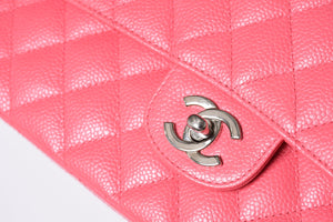 Like new CHANEL Chanel Matelasse 25 W flap W chain shoulder bag A01112 10th series Coco mark caviar skin used 4a001776
