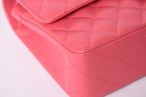 Like new CHANEL Chanel Matelasse 25 W flap W chain shoulder bag A01112 10th series Coco mark caviar skin used 4a001776