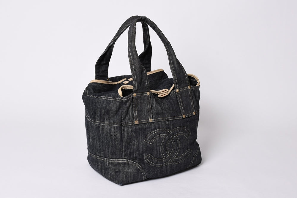 CHANEL シャネル スパークリングデニム トートバッグ デニム生地 インディゴ A31985 ゴールド金具 美品 中古 4a001624