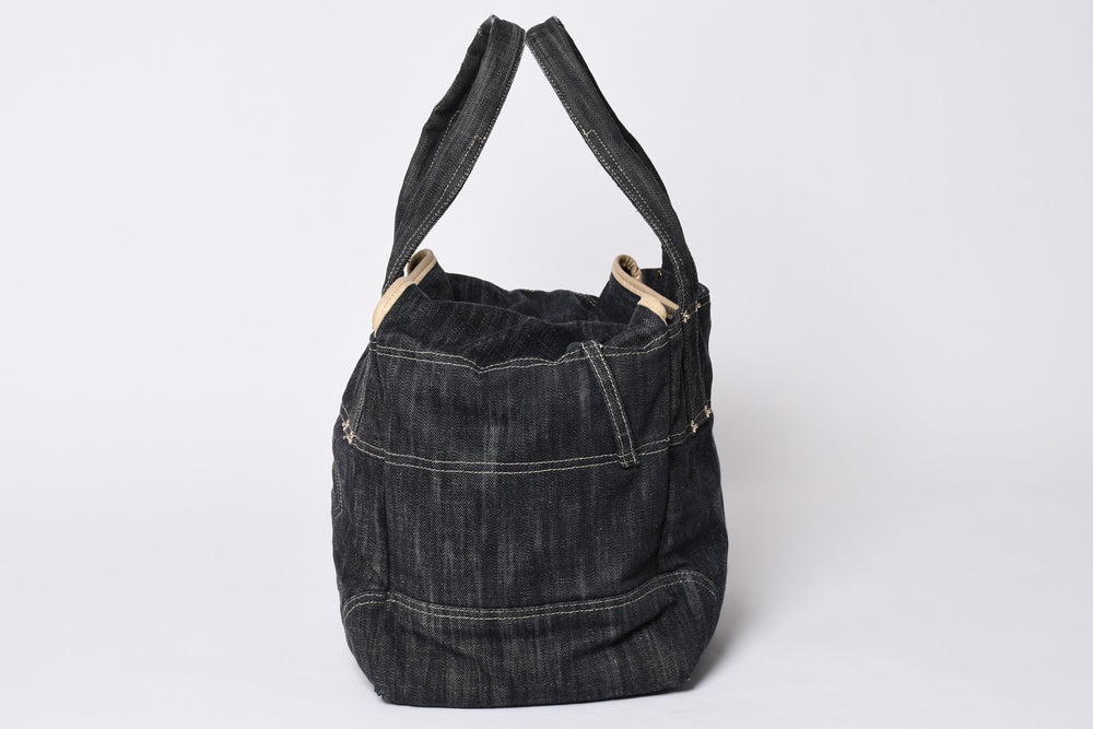 CHANEL シャネル スパークリングデニム トートバッグ デニム生地 インディゴ A31985 ゴールド金具 美品 中古 4a001624