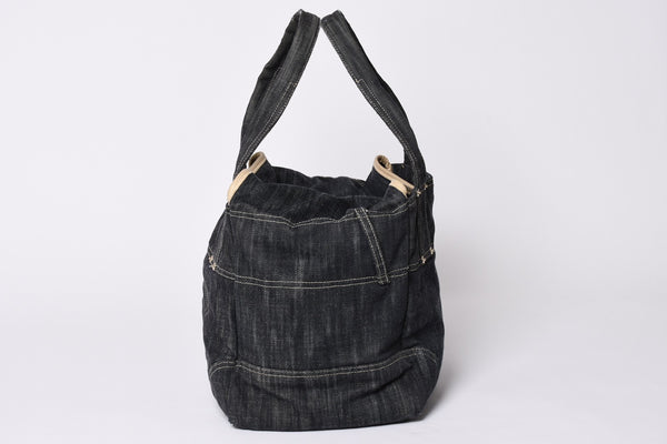 CHANEL Sparkling Denim Tote Bag Denim Fabric Indigo A31985 Gold Hardware Good Condition Used 4a001624