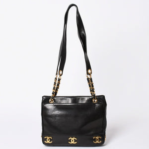 CHANEL Triple Coco Chain Shoulder Bag A03675 Black Gold Hardware Good Used 4a001636