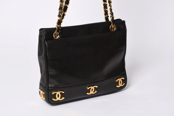 CHANEL Triple Coco Chain Shoulder Bag A03675 Black Gold Hardware Good Used 4a001636