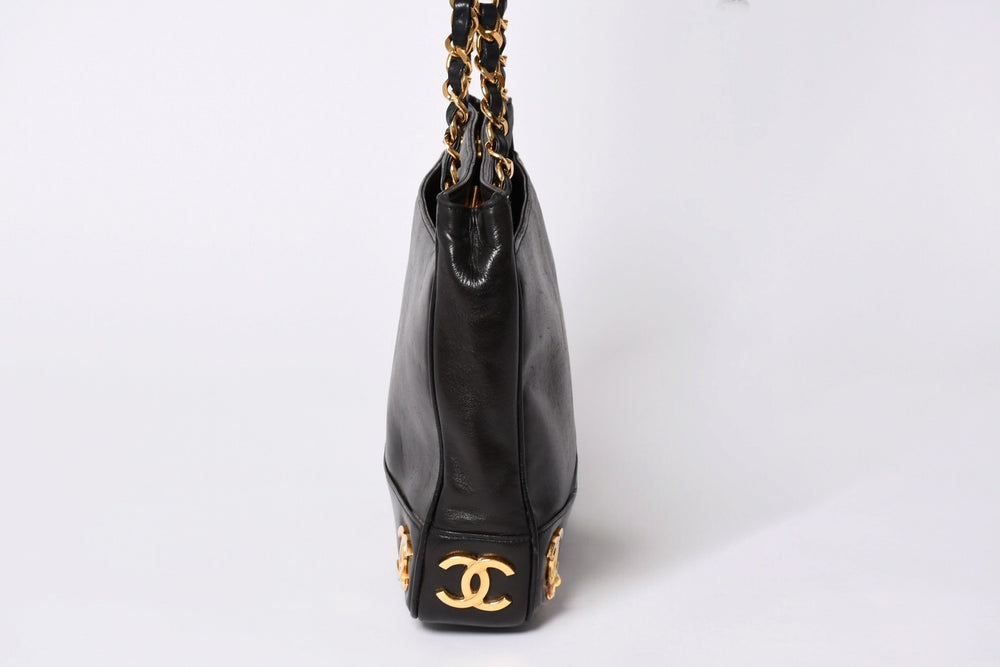 CHANEL Triple Coco Chain Shoulder Bag A03675 Black Gold Hardware Good Used 4a001636