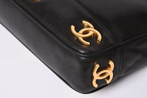 CHANEL Triple Coco Chain Shoulder Bag A03675 Black Gold Hardware Good Used 4a001636