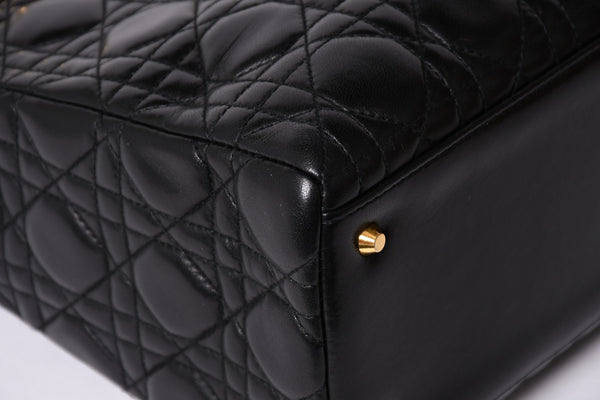 Christian Dior クリスチャンディオール ガリアーノ期 レディディオール ハンドバッグ ラムレザー ブラック 美品 中古 4a000309