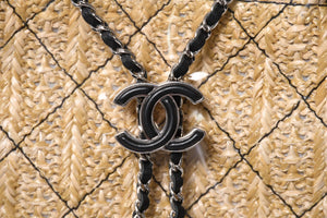 Like new CHANEL 2WAY shoulder bag here mark vinyl linen lambskin vinyl 27th series black silver hardware used 4a001706