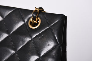 Very Good Condition CHANEL Chanel Matelasse Chain Shoulder Bag No. 5 Chain Shoulder Bag Black Gold Hardware Lambskin Used 4a001614