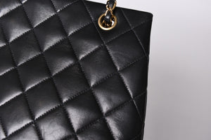 Very Good Condition CHANEL Chanel Matelasse Chain Shoulder Bag No. 5 Chain Shoulder Bag Black Gold Hardware Lambskin Used 4a001614