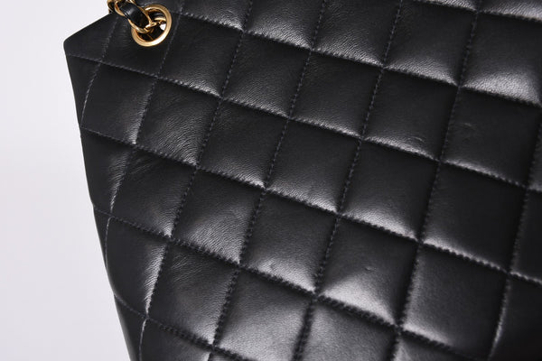 Very Good Condition CHANEL Chanel Matelasse Chain Shoulder Bag No. 5 Chain Shoulder Bag Black Gold Hardware Lambskin Used 4a001614