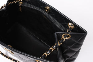 Very Good Condition CHANEL Chanel Matelasse Chain Shoulder Bag No. 5 Chain Shoulder Bag Black Gold Hardware Lambskin Used 4a001614