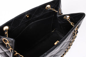Very Good Condition CHANEL Chanel Matelasse Chain Shoulder Bag No. 5 Chain Shoulder Bag Black Gold Hardware Lambskin Used 4a001614