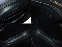 Load image into Gallery viewer, BALENCIAGA バレンシアガ ヴィル ミニ ショルダー ショルダーバッグ 550639 カーフレザー ブラック ホワイト 美品 中古 4b001790