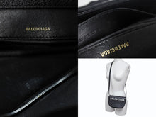 Load image into Gallery viewer, BALENCIAGA バレンシアガ ヴィル ミニ ショルダー ショルダーバッグ 550639 カーフレザー ブラック ホワイト 美品 中古 4b001790