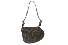 画像をギャラリービューアに読み込む, FENDI フェンディ ズッカ柄 ワンショルダーバッグ ハンドバッグ FF キャンバス レザー ブラウン ブラック ブラックメタル 美品 中古 4b001852