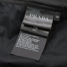 Load image into Gallery viewer, 極美品 PRADA プラダ コーデュロイオーバーオール コーデュロイ生地 ネイビー トライアングルロゴ ショルダーストラップ サロペット 50サイズ 中古 4a001966