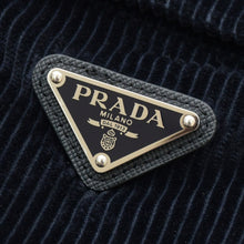 Load image into Gallery viewer, 極美品 PRADA プラダ コーデュロイオーバーオール コーデュロイ生地 ネイビー トライアングルロゴ ショルダーストラップ サロペット 50サイズ 中古 4a001966