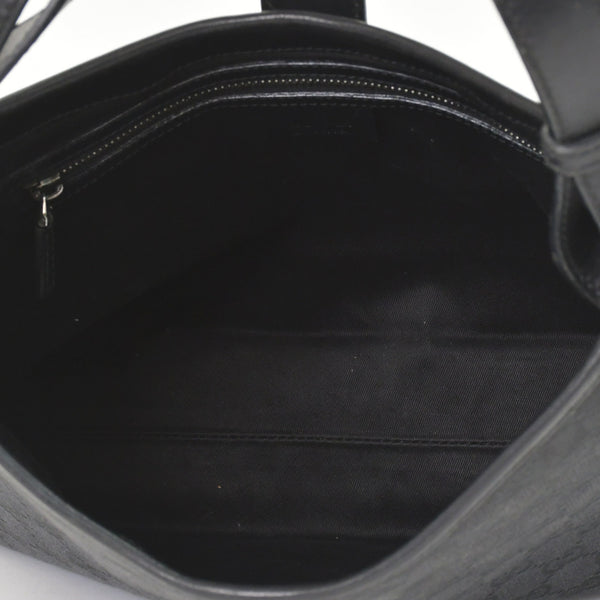 Very Good Condition GUCCI One Shoulder Hobo Handbag 110291 204991 GG Canvas Black Used 4a002006