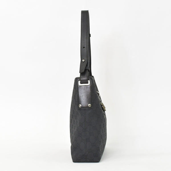 Very Good Condition GUCCI One Shoulder Hobo Handbag 110291 204991 GG Canvas Black Used 4a002006