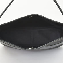 Load image into Gallery viewer, 極美品 GUCCI グッチ GGキャンバス ショルダーバッグ ワンショルダーバッグ 肩掛け レザー ブラック 113012 中古 4a002014