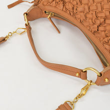 Load image into Gallery viewer, 極美品 MIU MIU ミュウミュウ イントレチャート2Wayレザーショルダー フリンジホーボーバッグ ブラウン ラムスキン レザー ゴールド金具 MIU121031C 中古 4a002109