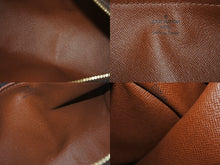 Load image into Gallery viewer, 極美品 LOUIS VUITTON ルイヴィトン パピヨン26 ハンドバッグ M51366 モノグラム PVC レザー ブラウン ゴールド金具 中古 4b002110