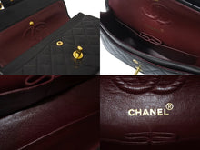 Load image into Gallery viewer, 極美品 CHANEL シャネル マトラッセ23 Wフラップ Wチェーンショルダーバッグ 3番台 ラムスキン ココマーク ブラック ゴールド金具 中古 4b002134