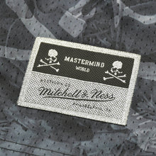 画像をギャラリービューアに読み込む, 新品同様 Mitchell&amp;Ness ミッチェルアンドネス × マスターマインドワールド コラボレーション プリントフーデッドジャージー スカル ボーン カモフラージュ Lサイズ 中古 4a002180