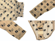 画像をギャラリービューアに読み込む, FENDI フェンディ シアー 長袖トップス FS7193 サイズ36 ハイネック ジップ FFロゴ 総柄 刺繍 ベージュ 美品 中古 4b002288