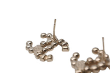 Load image into Gallery viewer, 極美品 CHANEL シャネル ココマーク ピアス 重量約5.2g B17B刻印 メタル ラインストーン ゴールド ブラウン クリア 両耳用 中古 4b001045