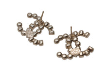 画像をギャラリービューアに読み込む, 極美品 CHANEL シャネル ココマーク ピアス 重量約5.2g B17B刻印 メタル ラインストーン ゴールド ブラウン クリア 両耳用 中古 4b001045