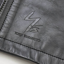 画像をギャラリービューアに読み込む, 極美品 SUPREME × Yohji Yamamoto Y's by Yohji Yamamoto Leather Jacket カウレザー ブラック ライダース シュプリーム スカル調 2025AW 中古 4a002417