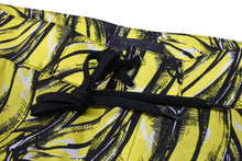 画像をギャラリービューアに読み込む, 極美品 PRADA プラダ Banana And Flame print Swim Shorts バナナ アンド フレイムプリント スイムショーツ UB330 S182 サイズ48 中古 4b002484