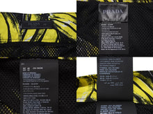 画像をギャラリービューアに読み込む, 極美品 PRADA プラダ Banana And Flame print Swim Shorts バナナ アンド フレイムプリント スイムショーツ UB330 S182 サイズ48 中古 4b002484