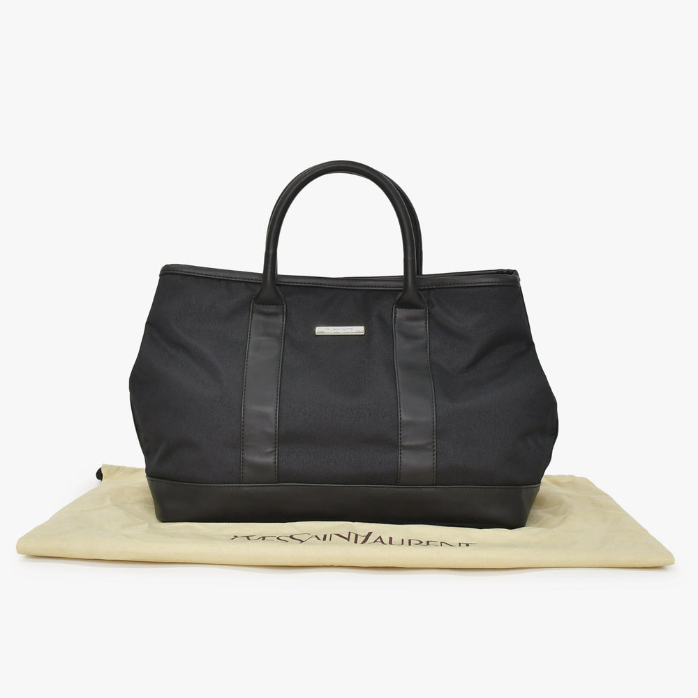 Very Good Condition YVES SAINT LAURENT Yves Saint Laurent Black Tote Bag Handbag Calf Leather Silver Hardware Used 4a002504