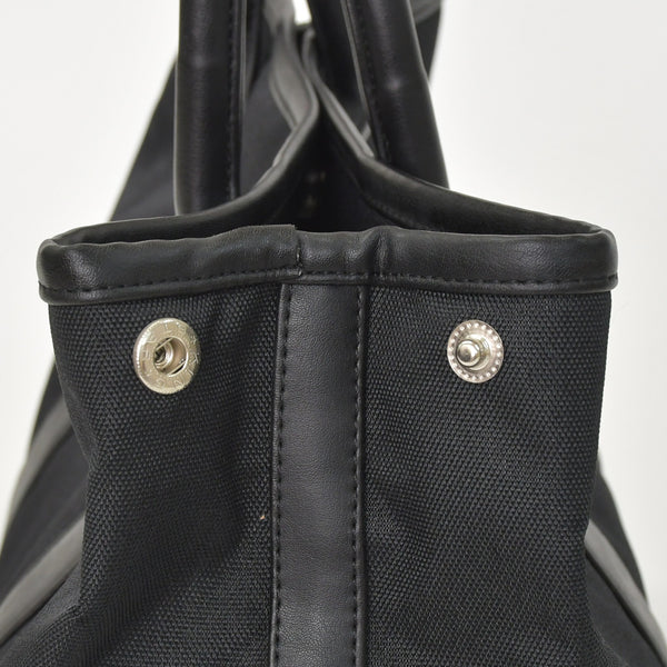 極美品 YVES SAINT LAURENT イヴサンローラン ブラック トートバッグ ハンドバッグ カーフレザー シルバー金具 中古 4a002504