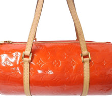 Load image into Gallery viewer, LOUIS VUITTON ルイヴィトン ドラムバッグ ベッドフォード M91986 エナメル ヌメ革 レッド ゴールド金具 美品 中古 4b002546
