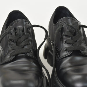 極美品 PRADA プラダ モノリス レースアップ ドロイスレザーナイロン CALZATURE UOMO レザー 2EE342 9サイズ メンズシューズ ブラック NERO 中古 4a002565