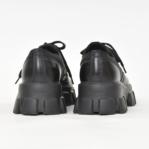 極美品 PRADA プラダ モノリス レースアップ ドロイスレザーナイロン CALZATURE UOMO レザー 2EE342 9サイズ メンズシューズ ブラック NERO 中古 4a002565