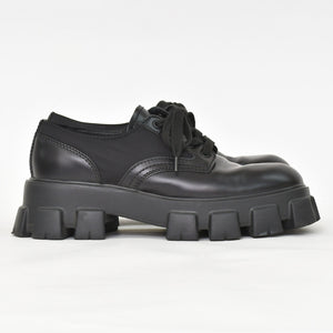 極美品 PRADA プラダ モノリス レースアップ ドロイスレザーナイロン CALZATURE UOMO レザー 2EE342 9サイズ メンズシューズ ブラック NERO 中古 4a002565