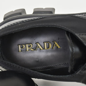極美品 PRADA プラダ モノリス レースアップ ドロイスレザーナイロン CALZATURE UOMO レザー 2EE342 9サイズ メンズシューズ ブラック NERO 中古 4a002565