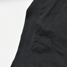 Load image into Gallery viewer, 極美品 SEQUEL Fragment design シークエル フラグメントデザイン PAINTER PANTS TYPE-P ダブルニー 藤原ヒロシ 稲妻マーク ブラック 中古 4a002576