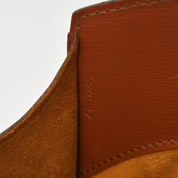 極美品 LOUIS VUITTON ルイヴィトン エピ ブラウン ゴールド金具 M52253 ケニアブラウン ブラウン ショルダーバッグ 中古 4a002852
