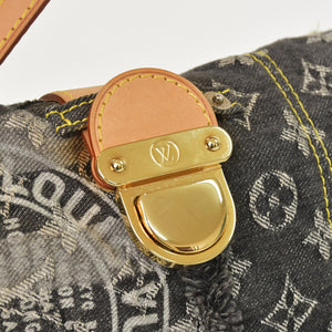 極美品 LOUIS VUITTON ルイヴィトン モノグラムデニム パッチワーク ポスティ メッセンジャーバッグ M95375 グレー 中古 4a002881