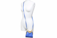 Load image into Gallery viewer, Christian Dior ディオール ヴィンテージ ミニがま口バッグ サテン カバン ブルー ゴールド 美品 中古 29205