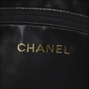 極美品 CHANEL シャネル コスメポーチ キャビアスキン ブラック ココマーク 2番台 クラッチバッグ ゴールド金具 中古 4a002951
